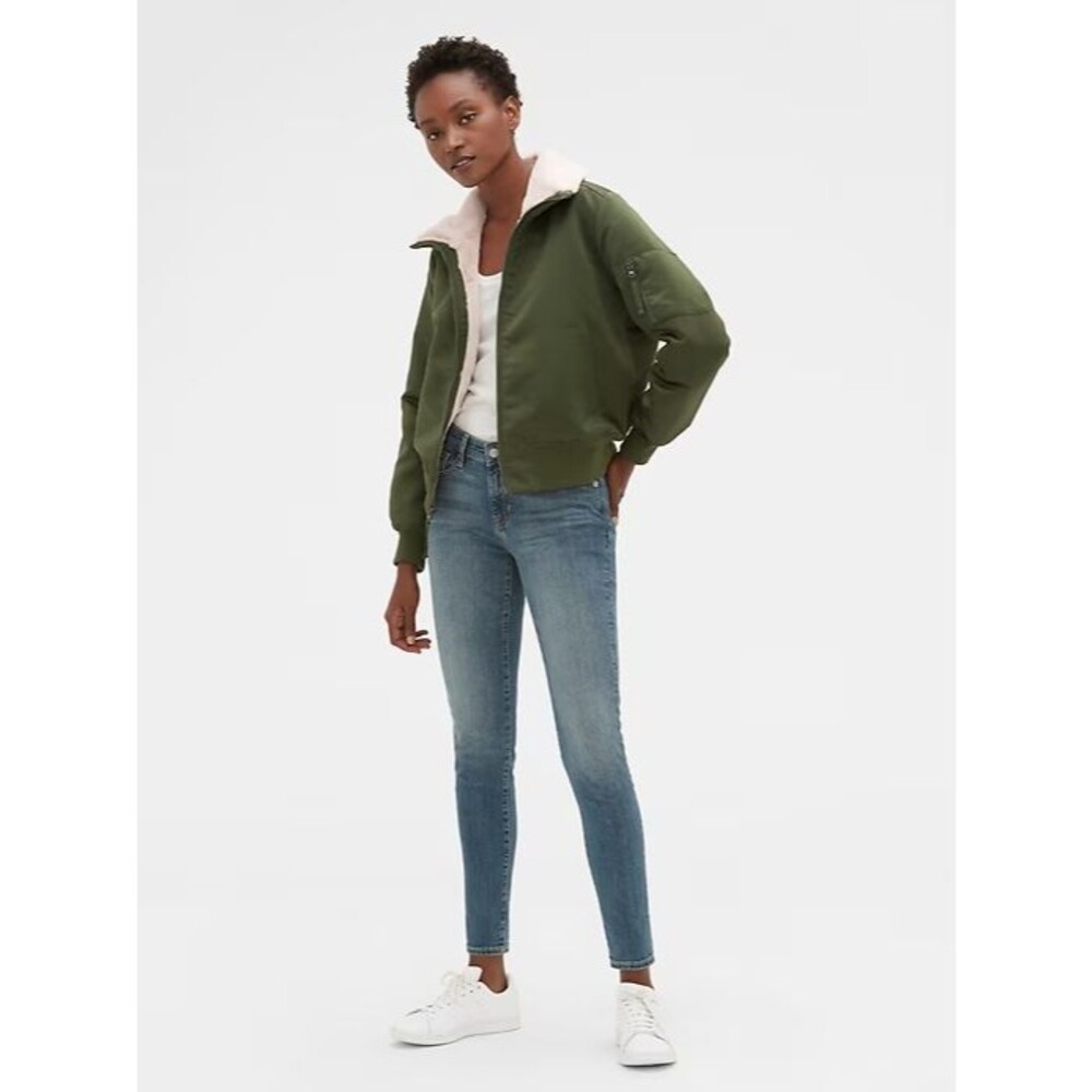 Gap Olive Green Vintage Style Bomber Jacket Faux Fur Collar Satin Lining XS